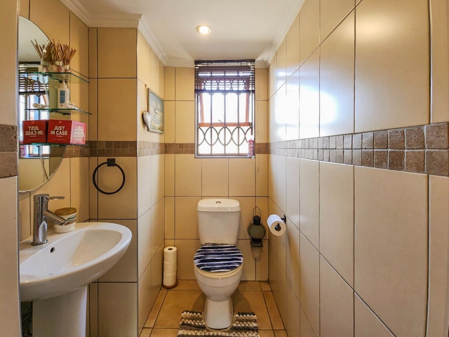 2 Bedroom Property for Sale in Melodie North West